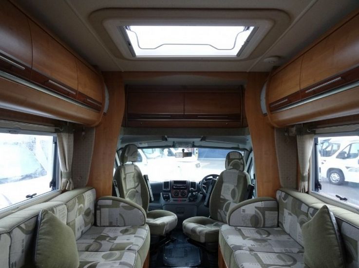 2009 Auto-Trail Cheyenne 630LB image 5