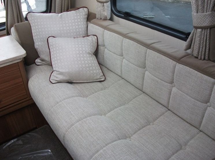 2015 Elddis Affinity 530 image 8