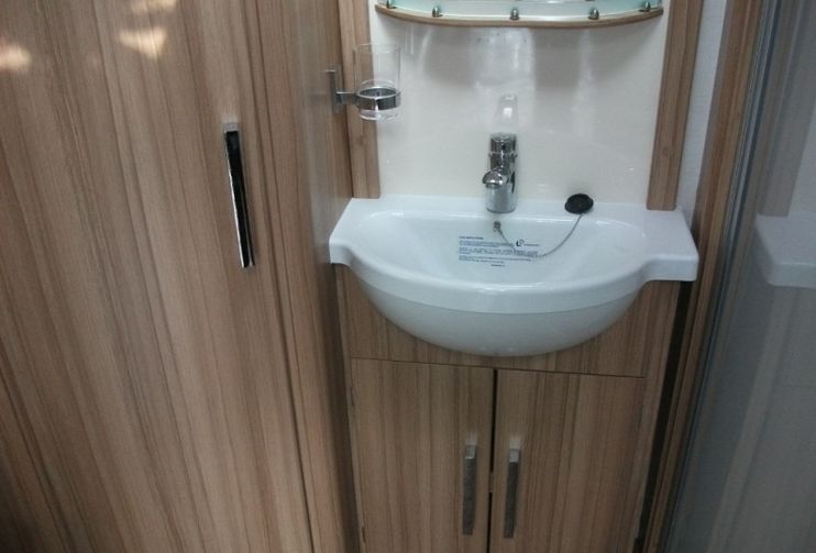 2015 Lunar Quasar 462 image 6