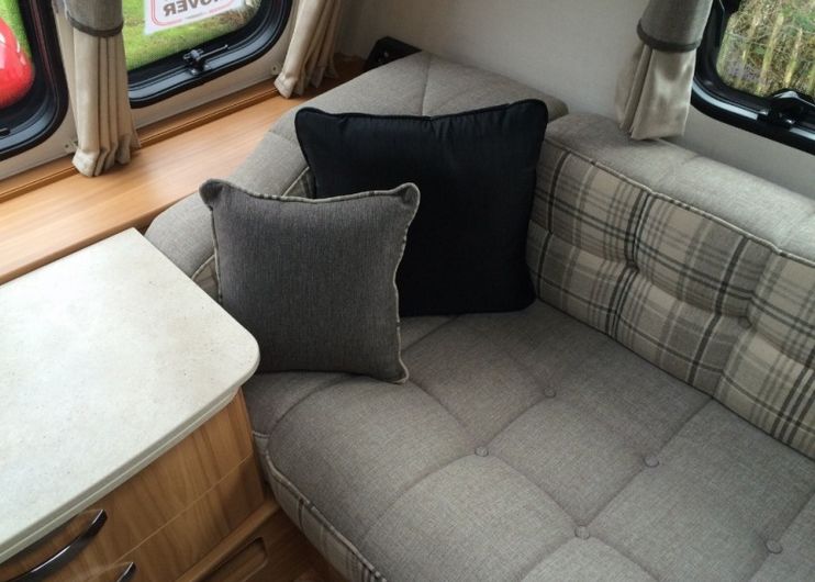 2014 Lunar Lexon 470 image 3