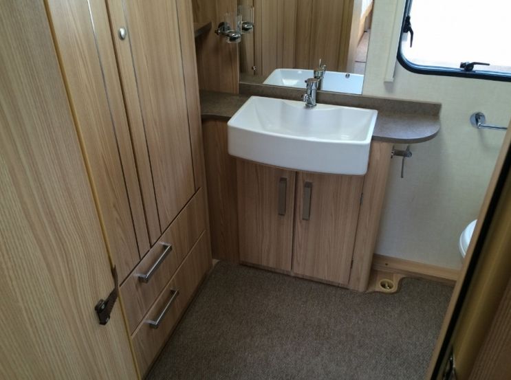 2012 Coachman Pastiche 460/2 image 7