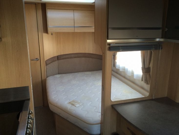 2011 Coachman Pastiche 560/4 image 7