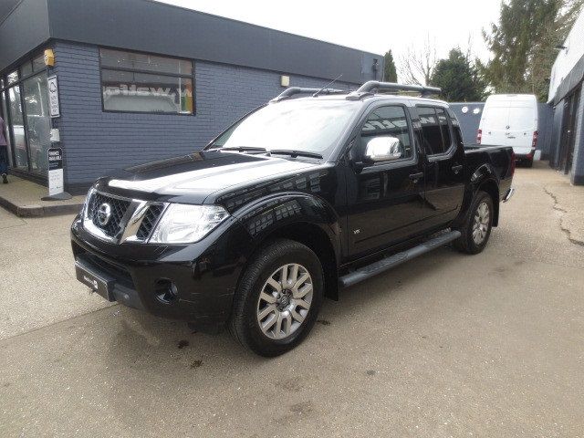 2013 Nissan Navara Outlaw 3.0DCi V6 image 2