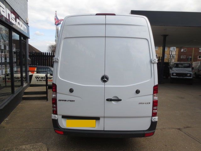 2014 Mercedes-Benz Sprinter 313 2.2CDi image 3