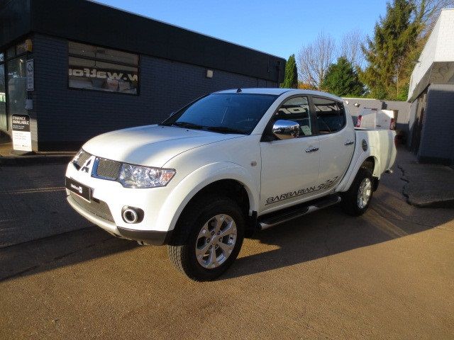 2012 Mitsubishi L200 Barbarian 2.5DI-D image 2