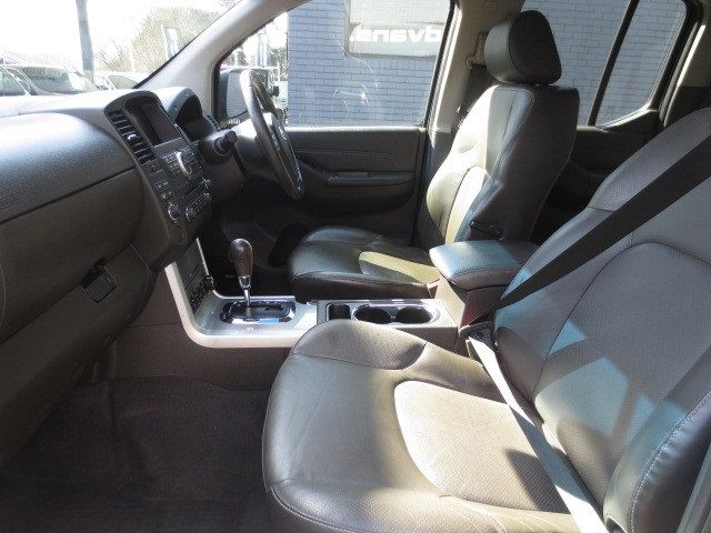 2013 Nissan Navara Outlaw 3.0DCi V6 image 8