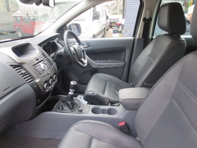 2013 Ford Ranger Limited 3.2 TDCi image 9