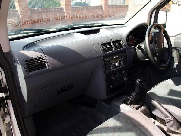 2007 Ford Transit Connect T230 L TDCi image 8