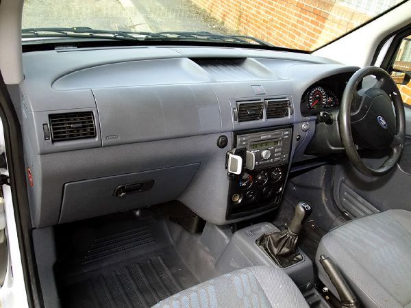 2008 Ford Transit Connect T230 TDCi image 9