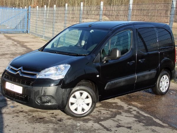 2010 Citroen Berlingo 625 LX 1.6 HDi image 1