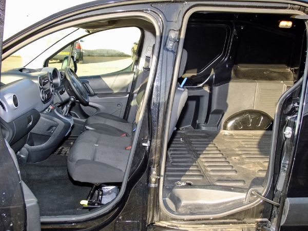 2010 Citroen Berlingo 625 LX 1.6 HDi image 6