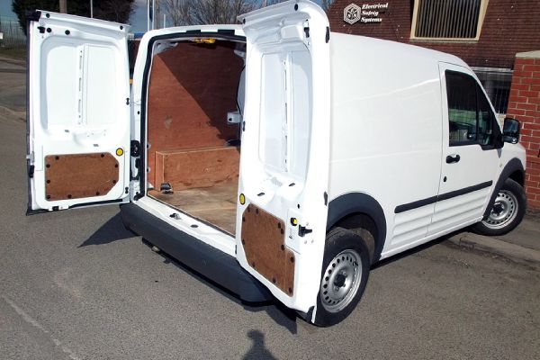 2010 Ford Transit Connect T200 L TDCi image 3