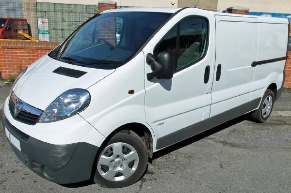 2011 Vauxhall Vivaro 2900 CDTi image 1