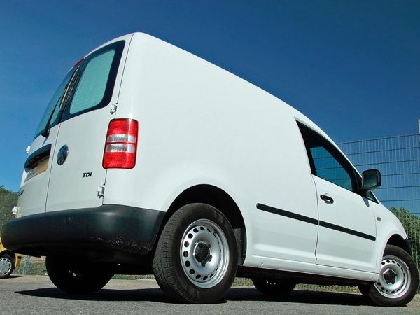 2011 Volkswagen Caddy C20 TDI image 3