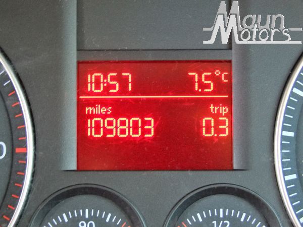 2010 Volkswagen Caddy C20 1.9 TDI image 9