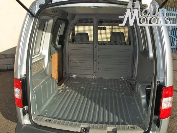 2010 Volkswagen Caddy C20 1.9 TDI image 10