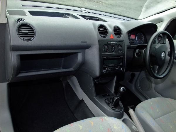 2010 Volkswagen Caddy C20 1.9 TDI image 7