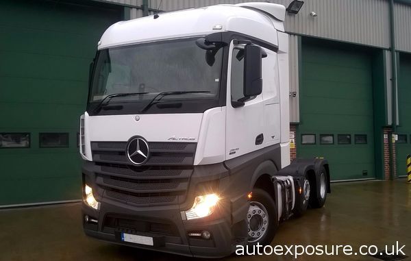 2012 Mercedes-Benz Actros image 1