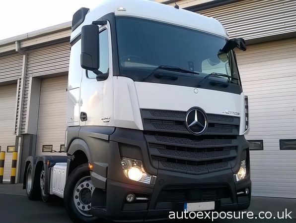 2012 Mercedes-Benz Actros image 4