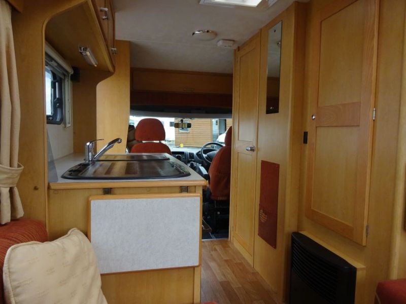 2008 Elddis Autoquest 120 / 2.2 image 7