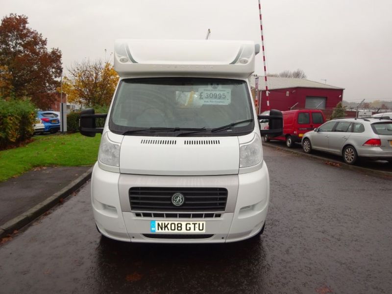 2008 Bessacarr E460 / 2.2 image 3