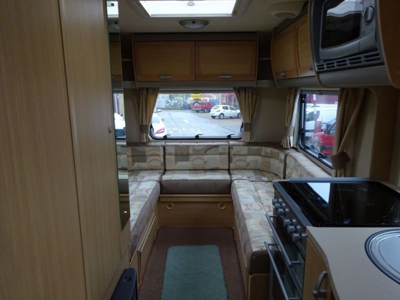 2008 Bessacarr E460 / 2.2 image 6