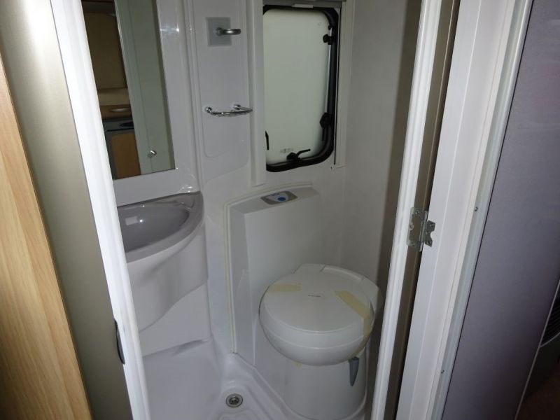 2008 Bessacarr E460 / 2.2 image 8