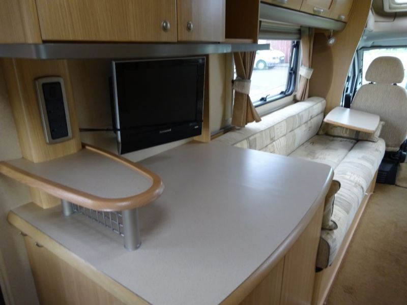 2008 Bessacarr E530 / 2.3 image 8