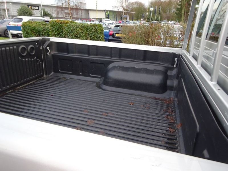 2013 Toyota 2.5 HI-LUX HL2 4X4 image 7