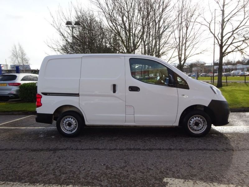 2013 Nissan NV200 SE DCI image 4