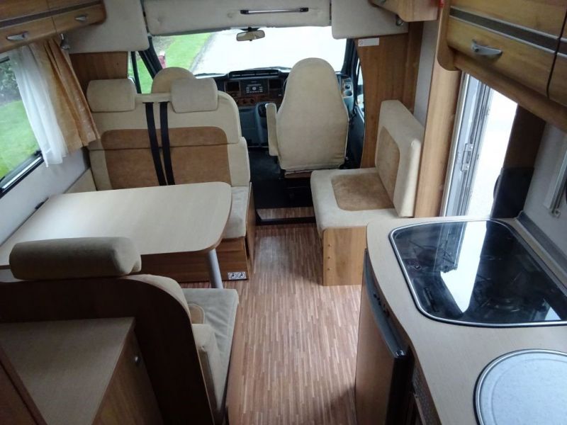 2008 Burstner 2.4 Family Nexo A645 image 6