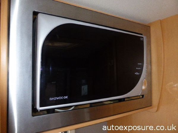 2010 Elddis Odyssey 462 image 9