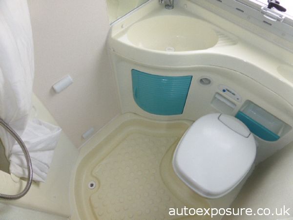 2007 Mobilvetta Design Peugeot 2.2HDI image 7