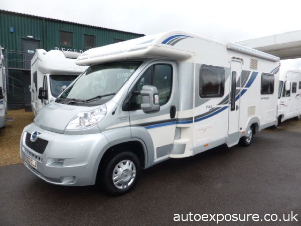 2012 Bailey Approach 745 Peugeot 2.2 image 1