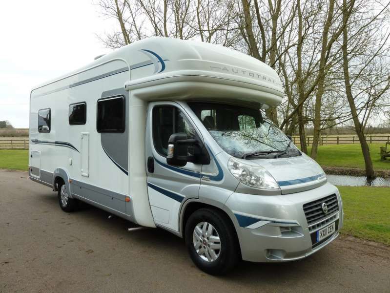2011 Auto-Trail Savannah image 1