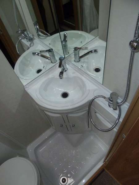 2015 Elddis Accordo 140 image 9