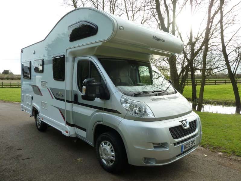 2013 Elddis Majestic 145 image 1
