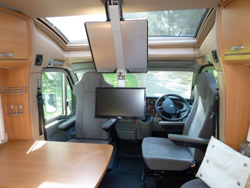 2007 Knaus Sun Ti 650 image 4