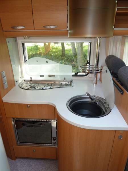 2007 Knaus Sun Ti 650 image 5