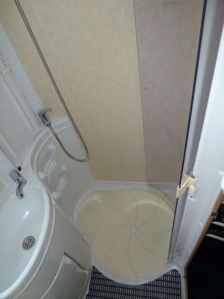 2006 Autosleeper Inca image 9