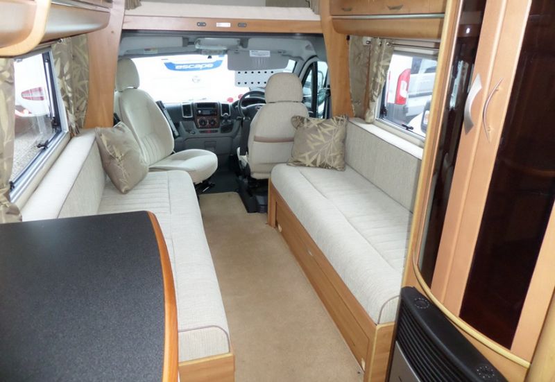 2010 Fiat Autotrail Tracker EKS SE image 3