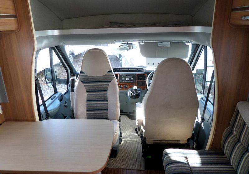 2009 Ford Burstner Nexxo T660 image 5