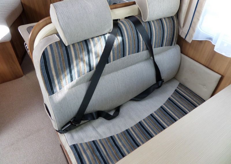 2009 Ford Burstner Nexxo T660 image 7