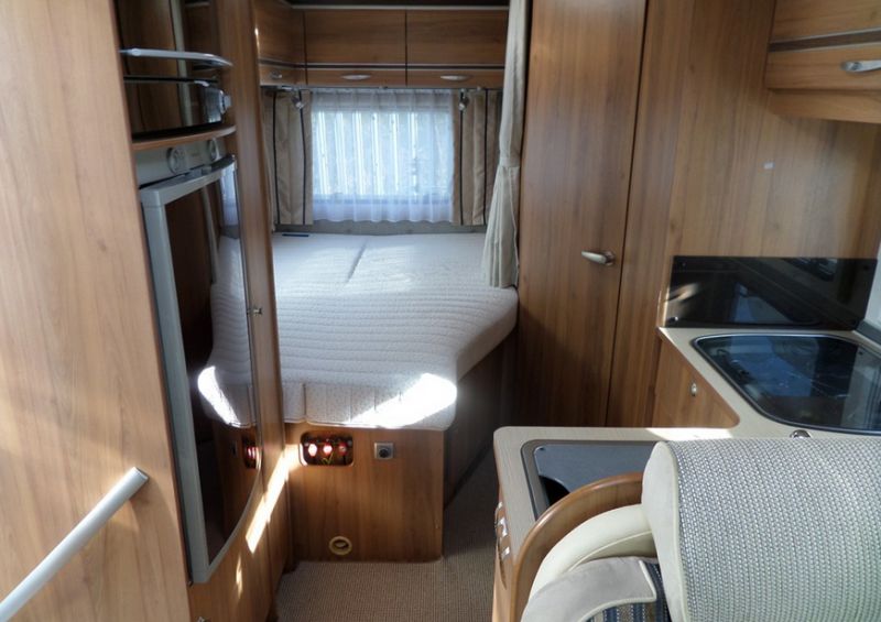 2009 Ford Burstner Nexxo T660 image 8