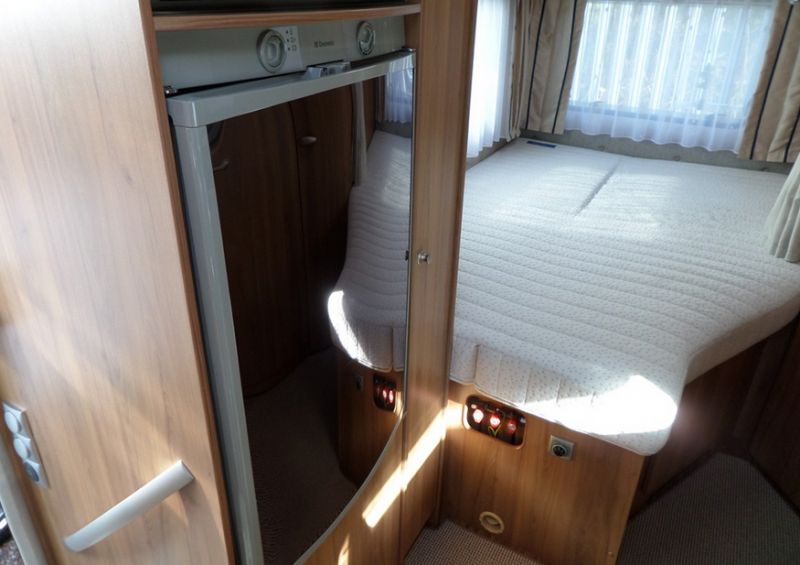 2009 Ford Burstner Nexxo T660 image 10