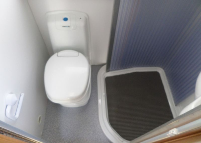 2008 Ford Autosleeper Windsor image 9