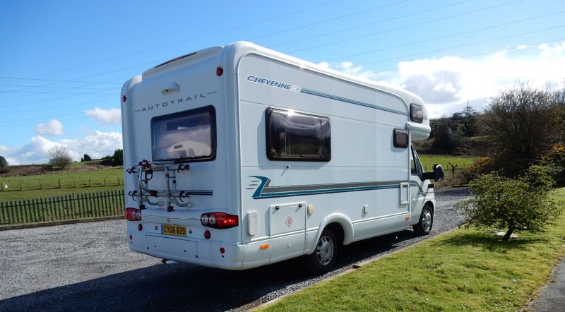 2006 Auto-Trail Cheyenne 634 L image 2
