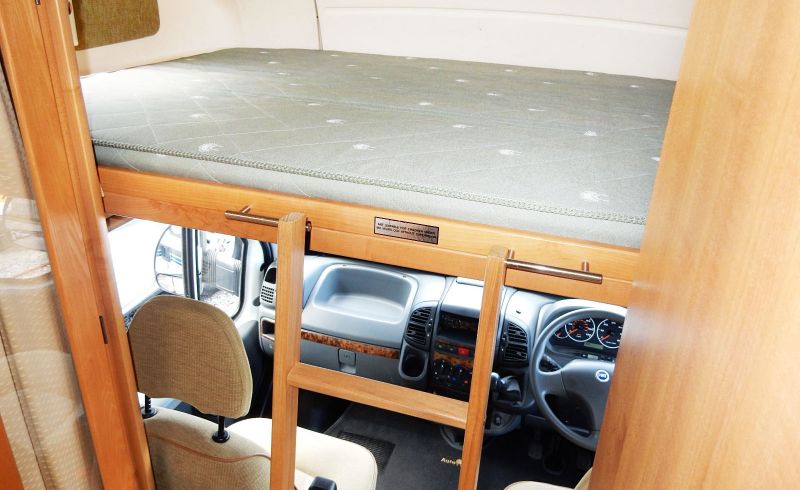 2006 Auto-Trail Cheyenne 634 L image 6