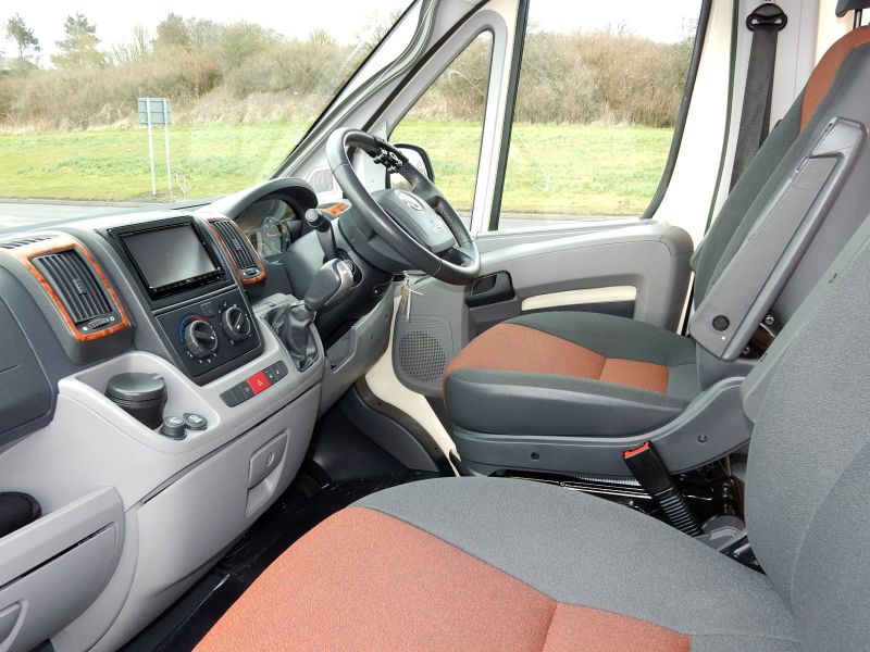 2009 Trigano Tribute 669 image 3