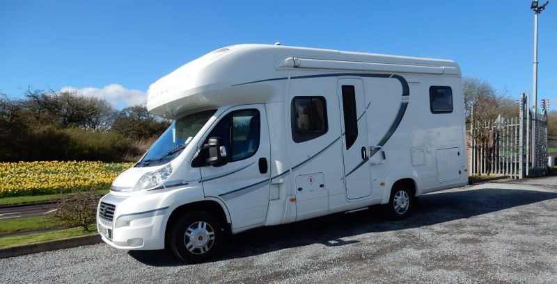 2013 Auto-Trail Apache 632 Low Line image 1
